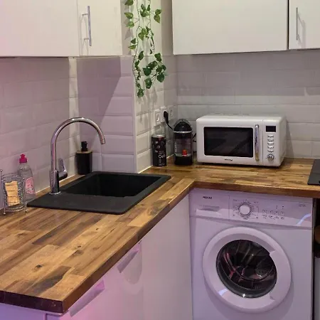 Azur Pour 2 Avec Jacuzzi Et Terrasse A 2 Minutes De La Apartmán *